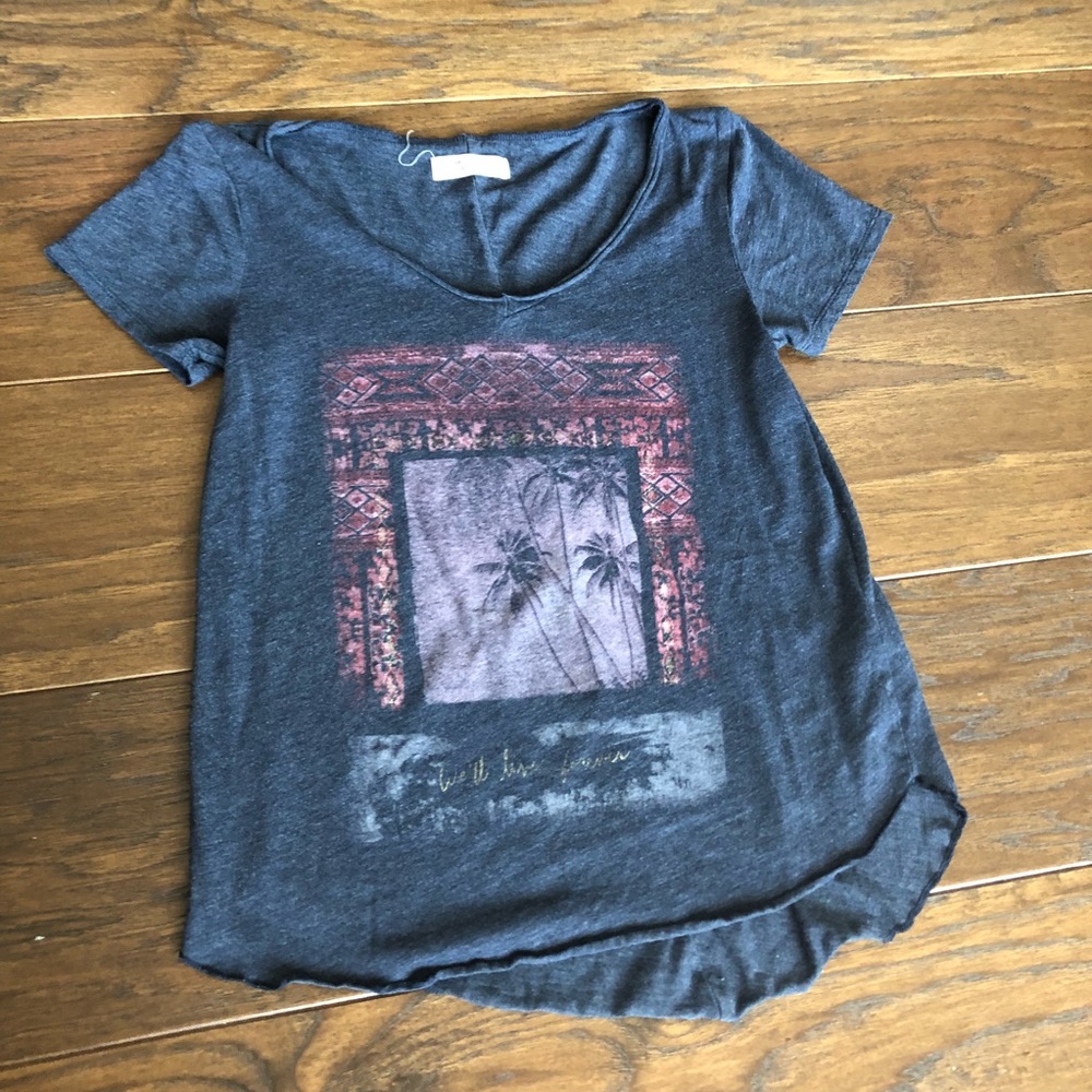 Women’s t-shirt